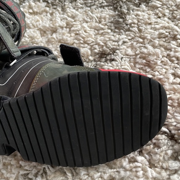 Reebok Lifters, Women’s Size 7 1/2 . - Picture 6 of 7